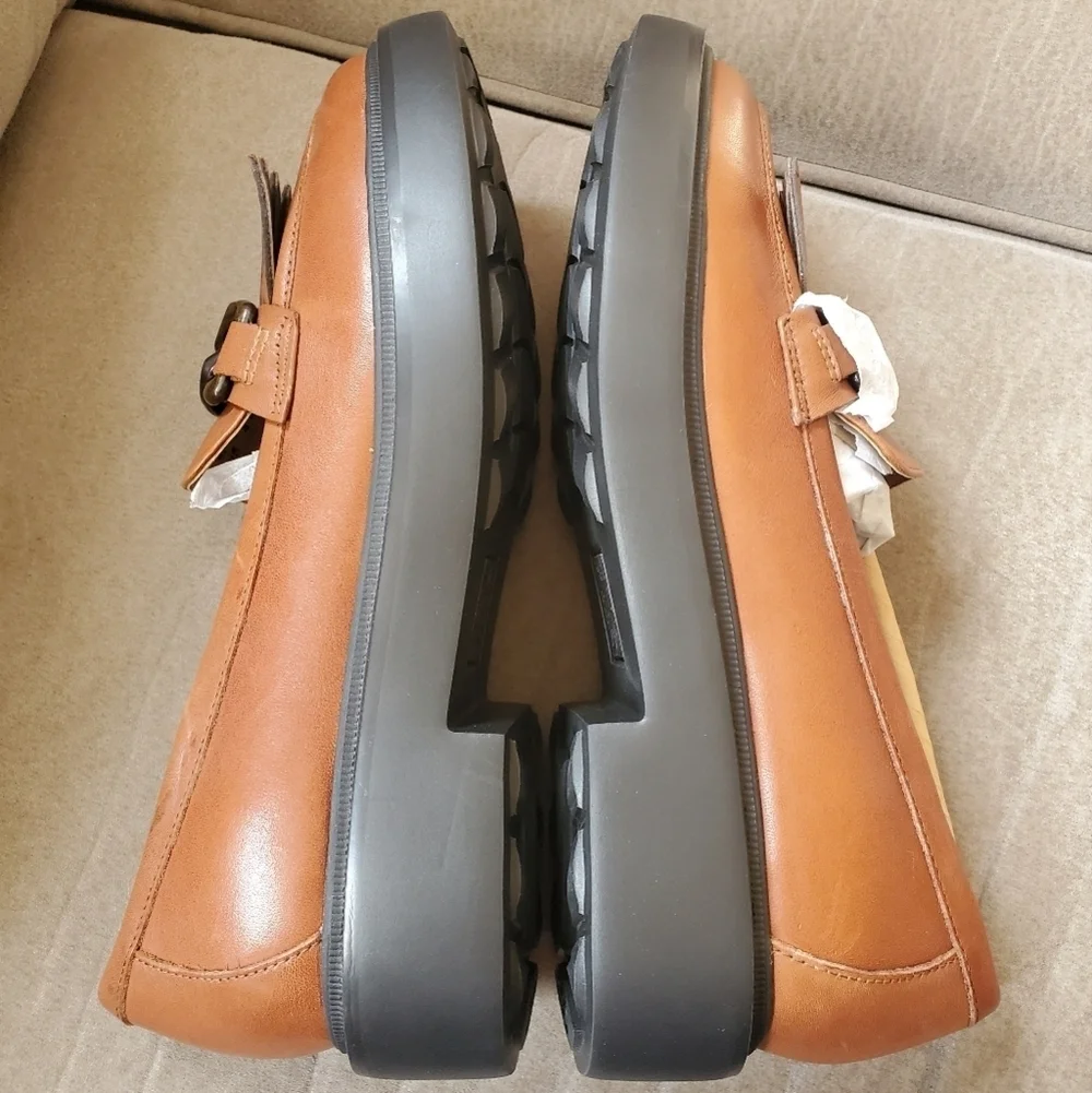 Naturalizer Paris women's loafer cider spice Brown leather Size 7.5M